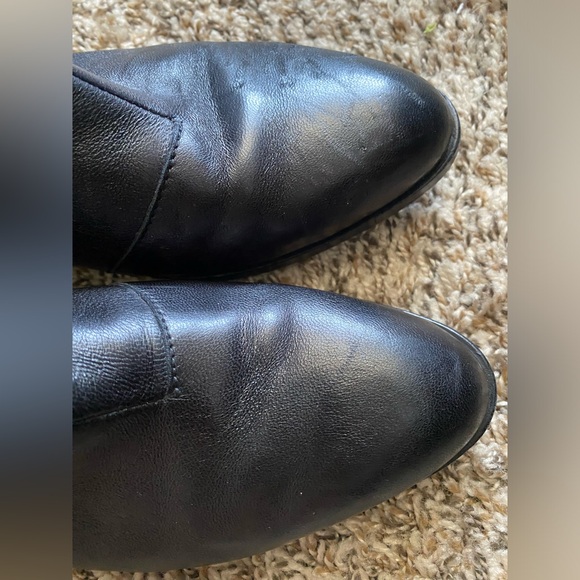 Black Leather Chelsea Boot - Picture 11 of 12